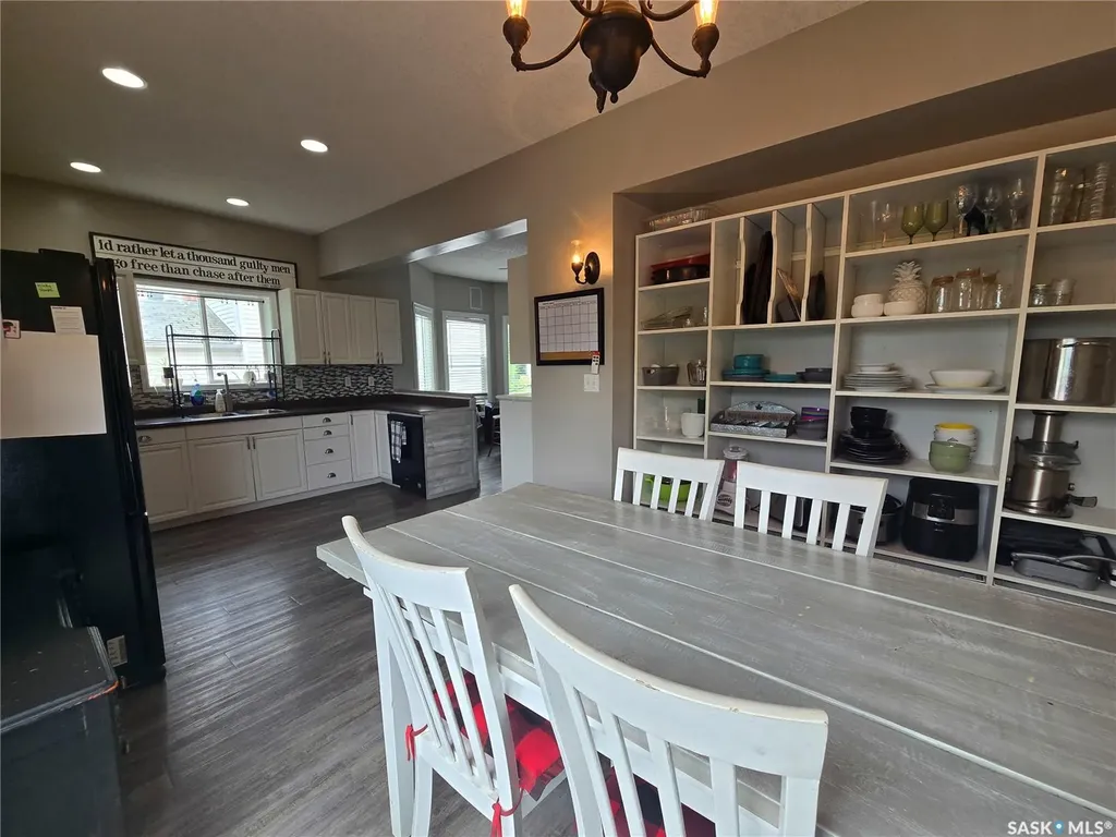 134 9th Avenue W Melville SK S0A 2P0