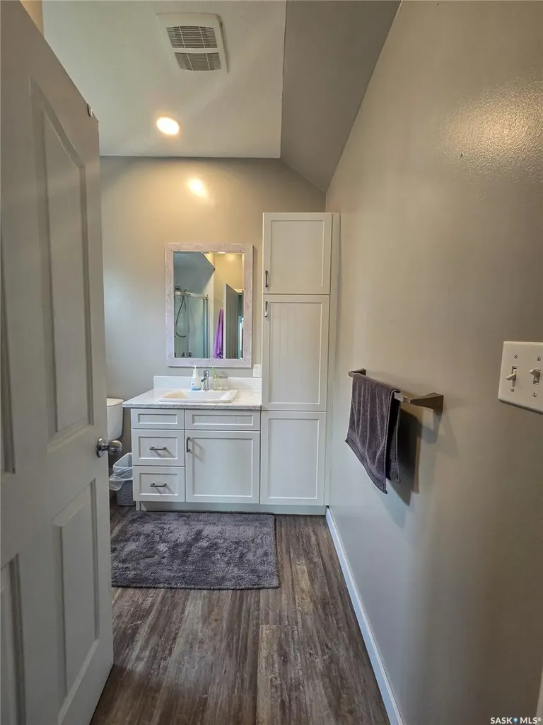 134 9th Avenue W Melville SK S0A 2P0