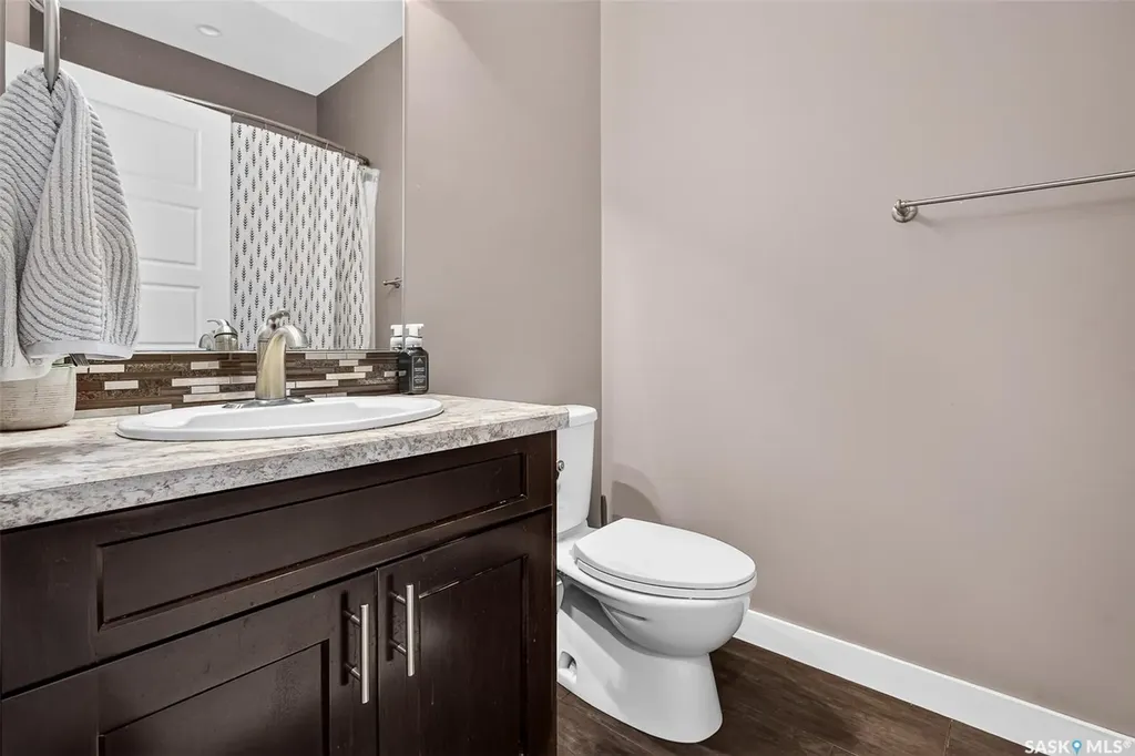 124 Everton Crescent Moose Jaw SK S6K 0A3