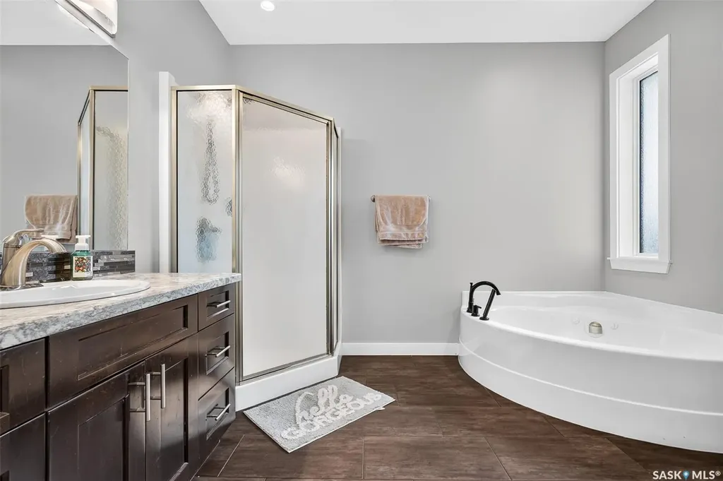 124 Everton Crescent Moose Jaw SK S6K 0A3