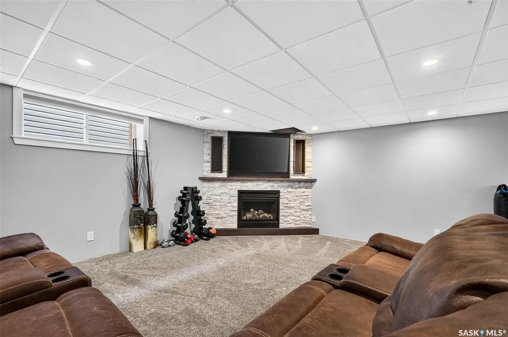 124 Everton Crescent Moose Jaw SK S6K 0A3