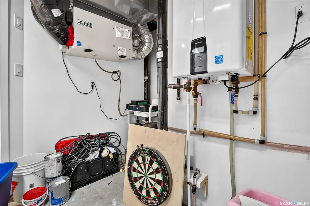 124 Everton Crescent Moose Jaw SK S6K 0A3