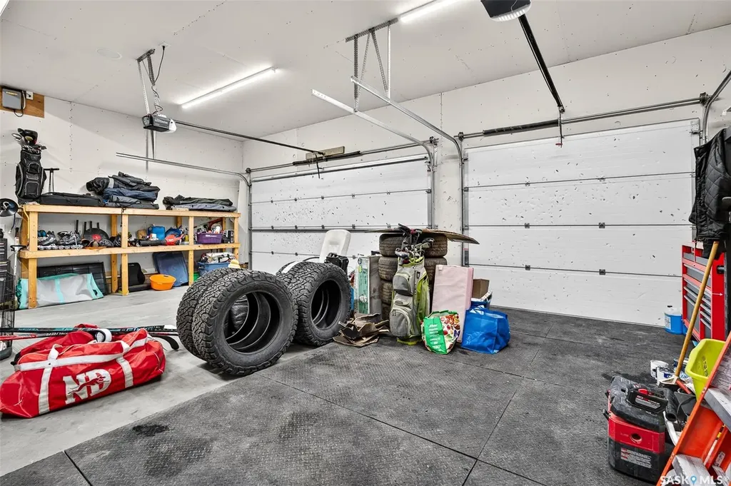 124 Everton Crescent Moose Jaw SK S6K 0A3