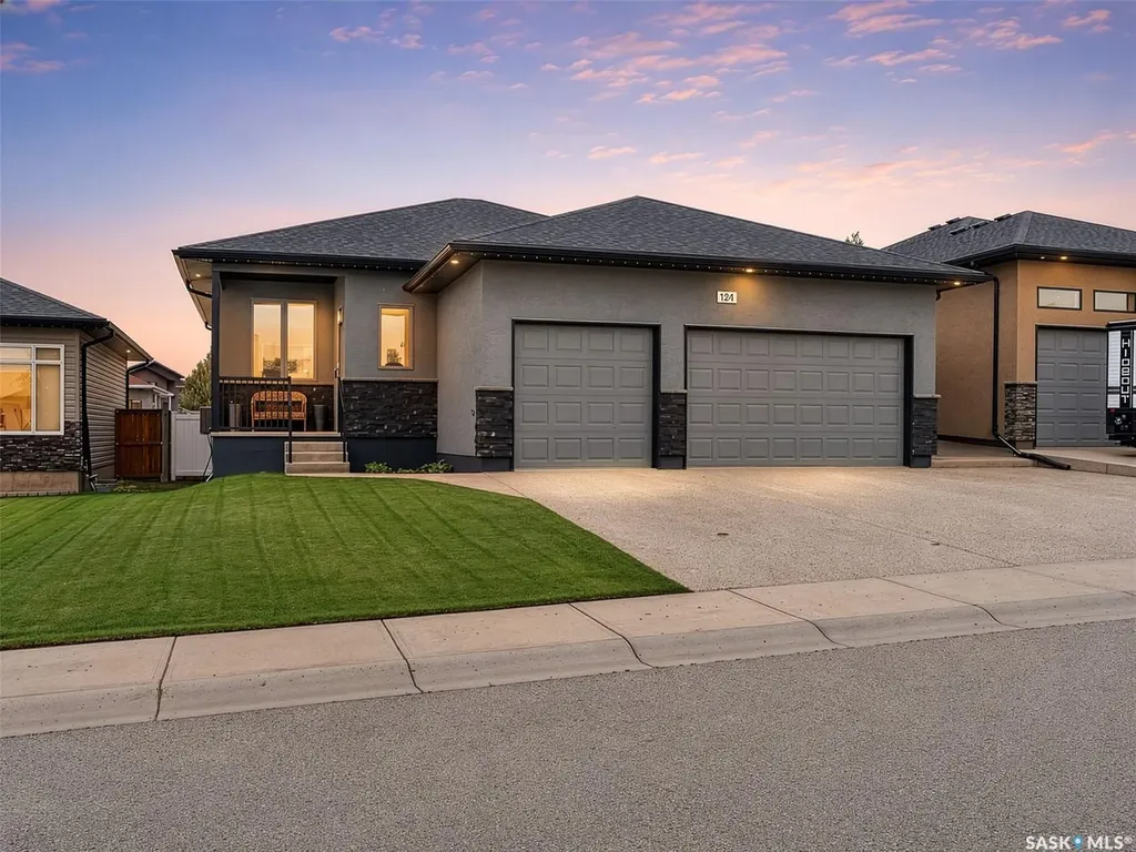 124 Everton Crescent Moose Jaw SK S6K 0A3