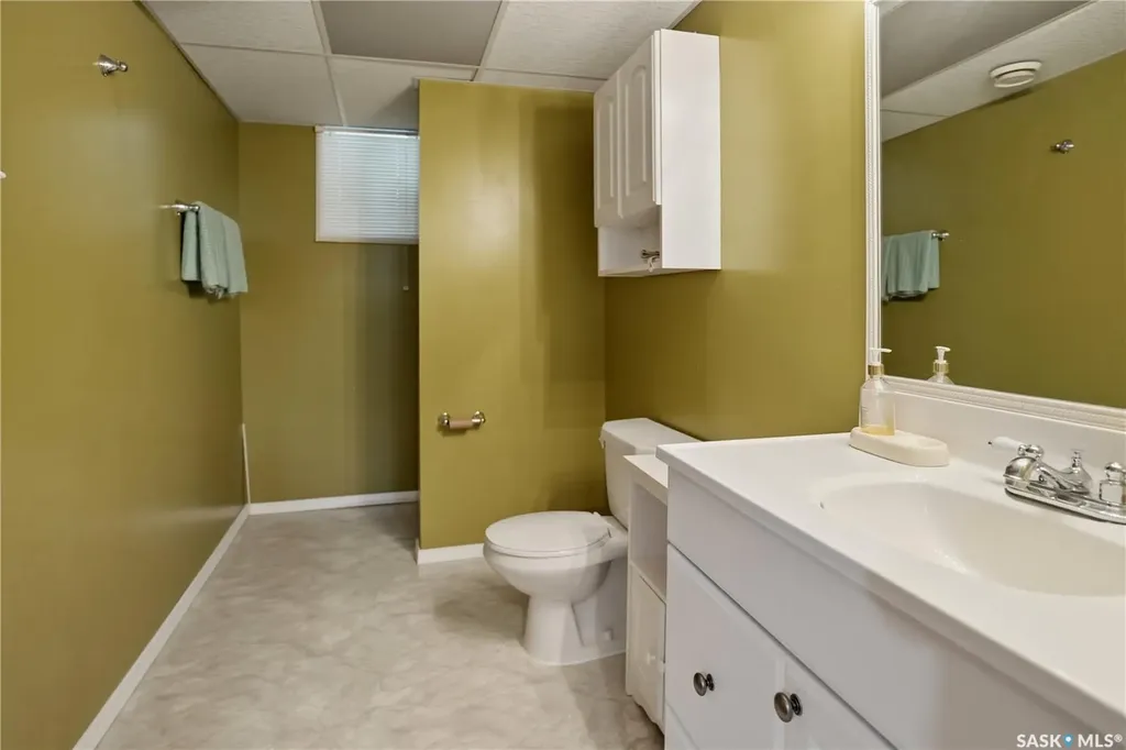 1402 93rd Street North Battleford SK S9A 0C1