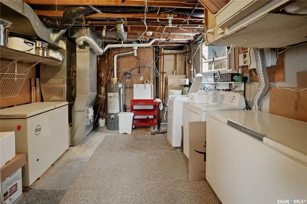 1402 93rd Street North Battleford SK S9A 0C1