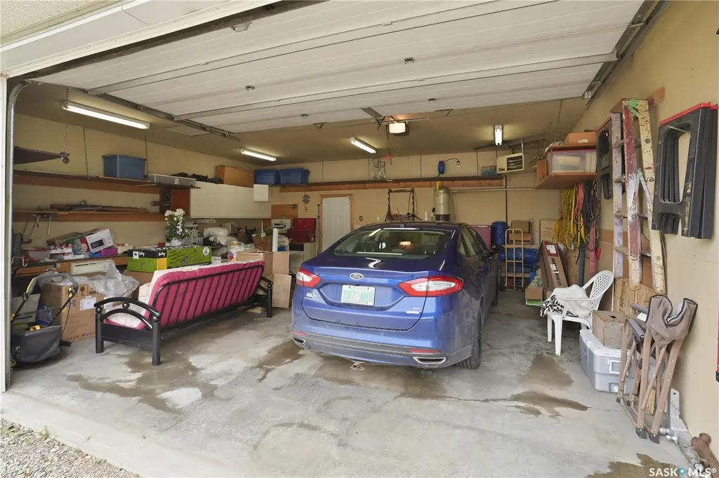 1402 93rd Street North Battleford SK S9A 0C1
