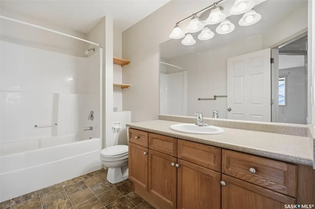 835-837 Rutherford Way Saskatoon SK S7N 0H1
