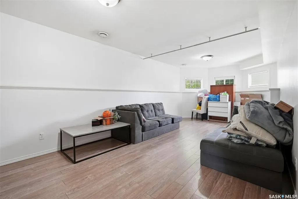 835-837 Rutherford Way Saskatoon SK S7N 0H1