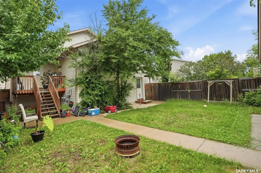 835-837 Rutherford Way Saskatoon SK S7N 0H1