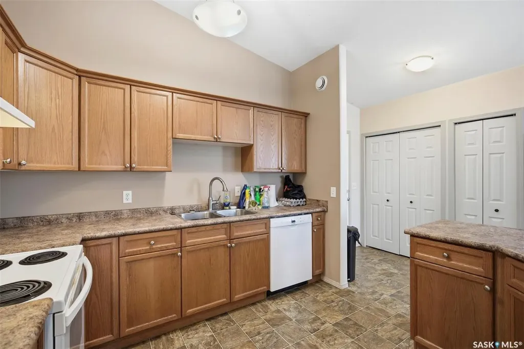 835-837 Rutherford Way Saskatoon SK S7N 0H1