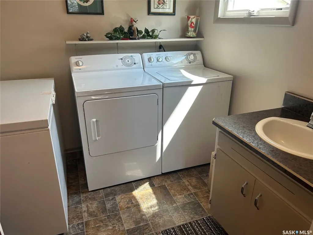 132 Churchill Avenue Coronach SK S0H 0Z0