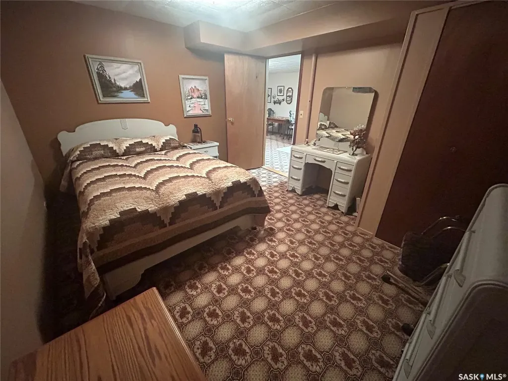 132 Churchill Avenue Coronach SK S0H 0Z0