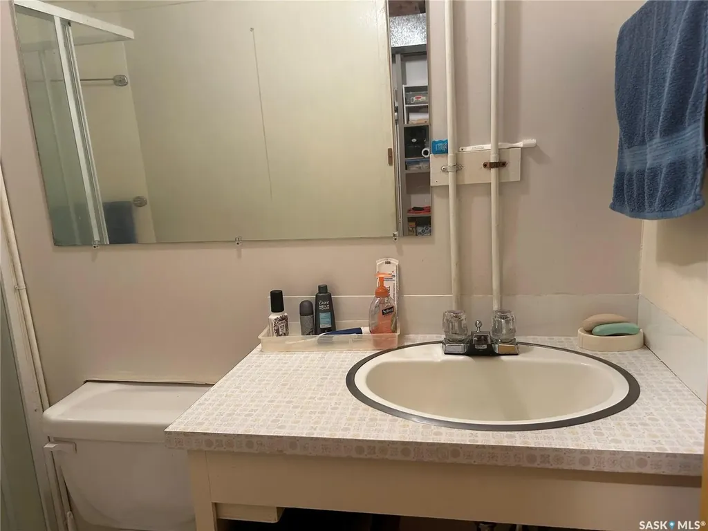 132 Churchill Avenue Coronach SK S0H 0Z0