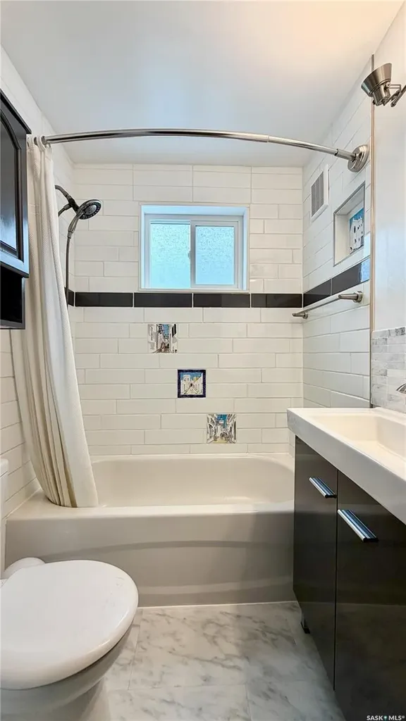 123 Ruth Street E Saskatoon SK S7K 0J7