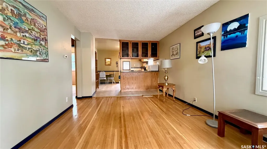 123 Ruth Street E Saskatoon SK S7K 0J7