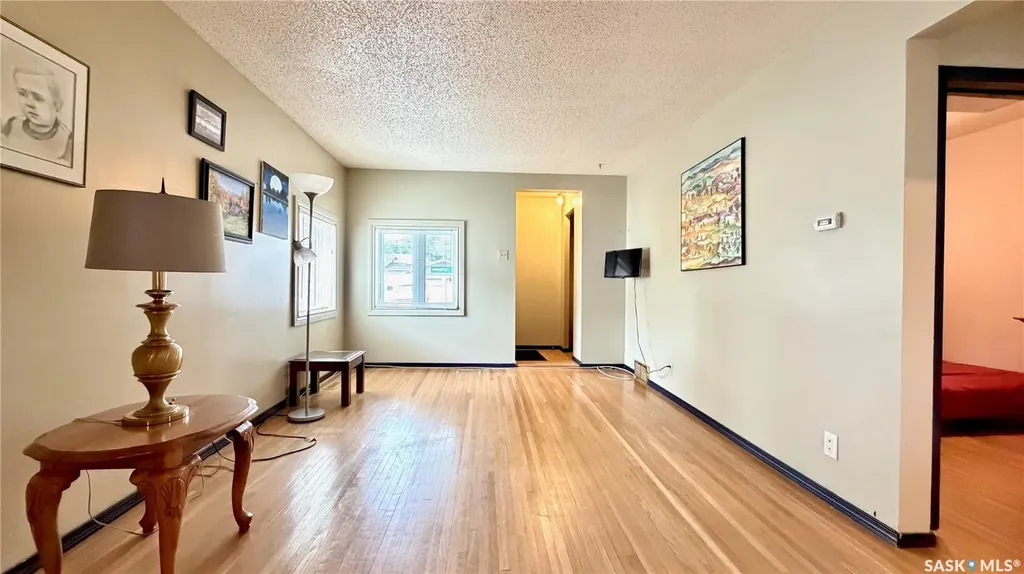 123 Ruth Street E Saskatoon SK S7K 0J7