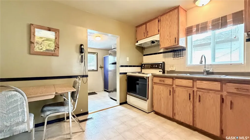 123 Ruth Street E Saskatoon SK S7K 0J7