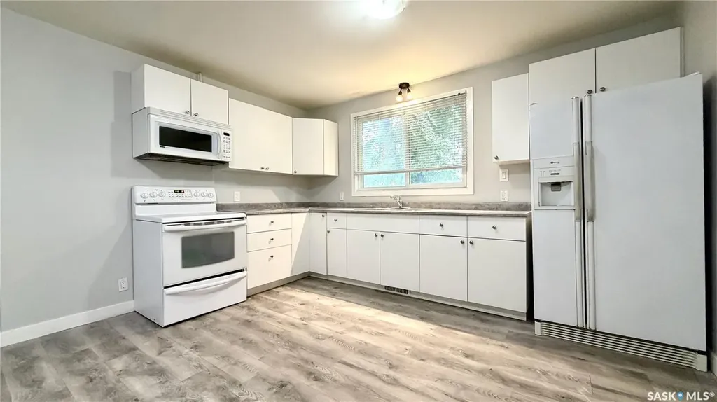 1340 E Avenue N Saskatoon SK S7L 1T5