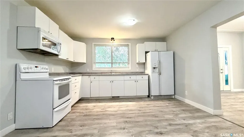 1340 E Avenue N Saskatoon SK S7L 1T5