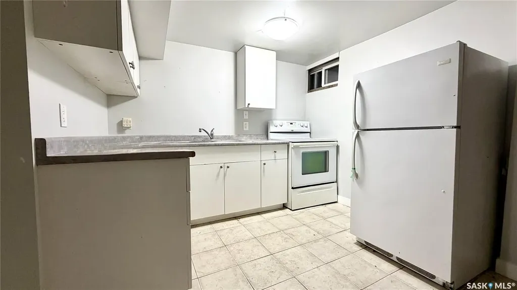1340 E Avenue N Saskatoon SK S7L 1T5