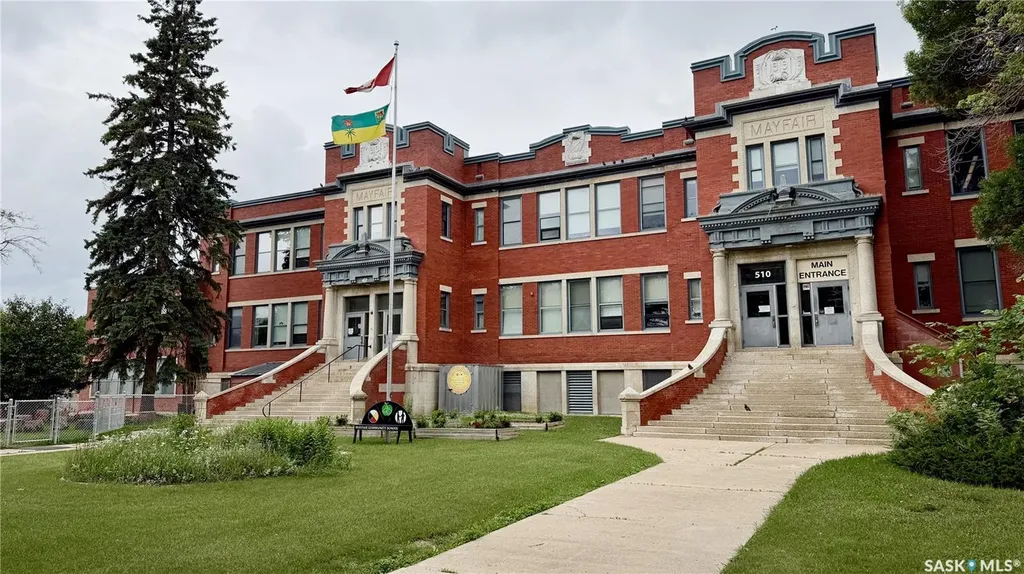 1340 E Avenue N Saskatoon SK S7L 1T5
