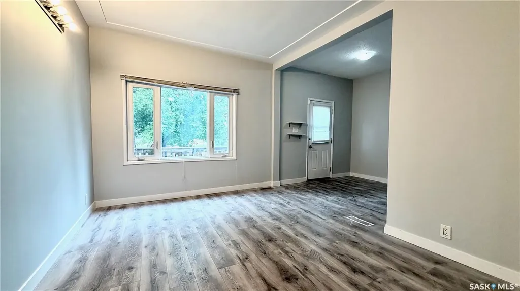 1340 E Avenue N Saskatoon SK S7L 1T5