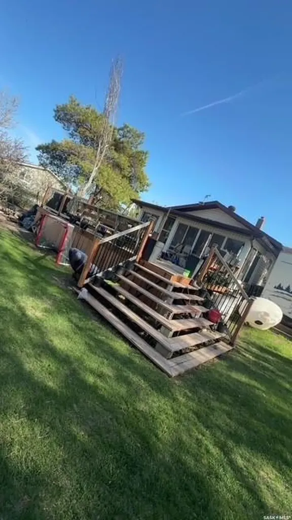 60 Railway Avenue Redvers SK S0C 2H0