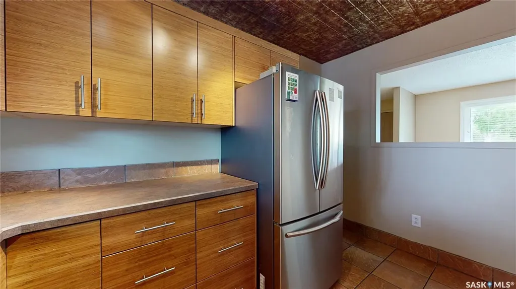 2604 Edward Street Regina SK S4S 0M8