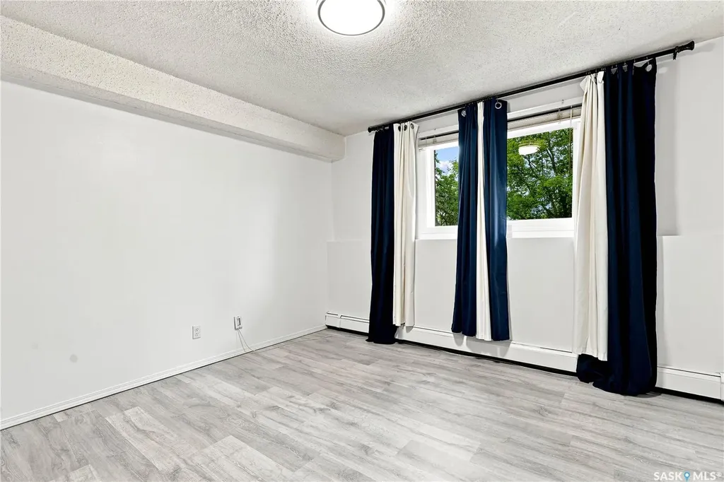 411 Tait Court Saskatoon SK S7H 5L3
