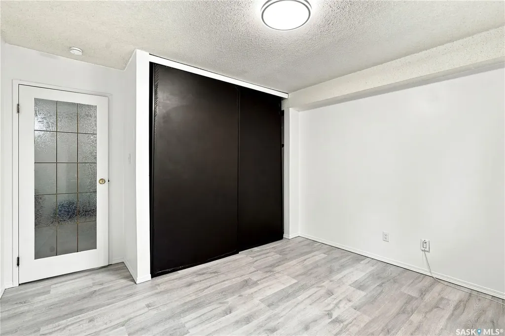 411 Tait Court Saskatoon SK S7H 5L3