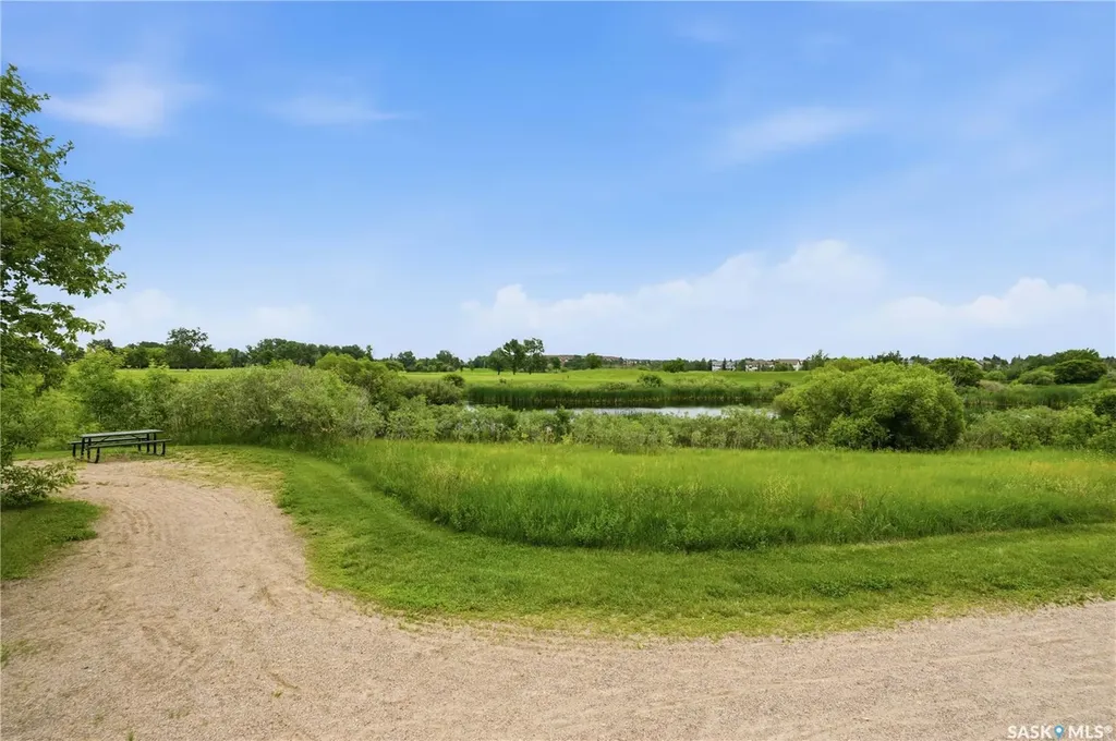 411 Tait Court Saskatoon SK S7H 5L3