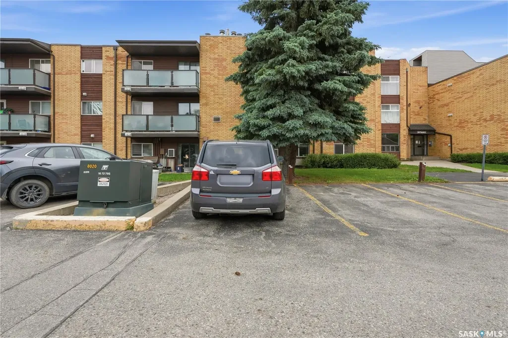 411 Tait Court Saskatoon SK S7H 5L3