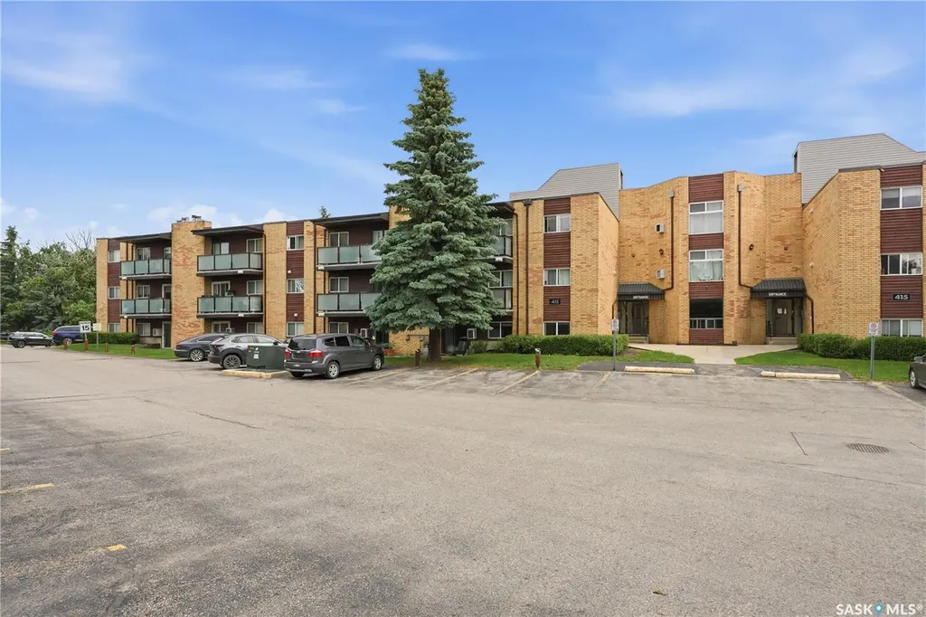 411 Tait Court Saskatoon SK S7H 5L3