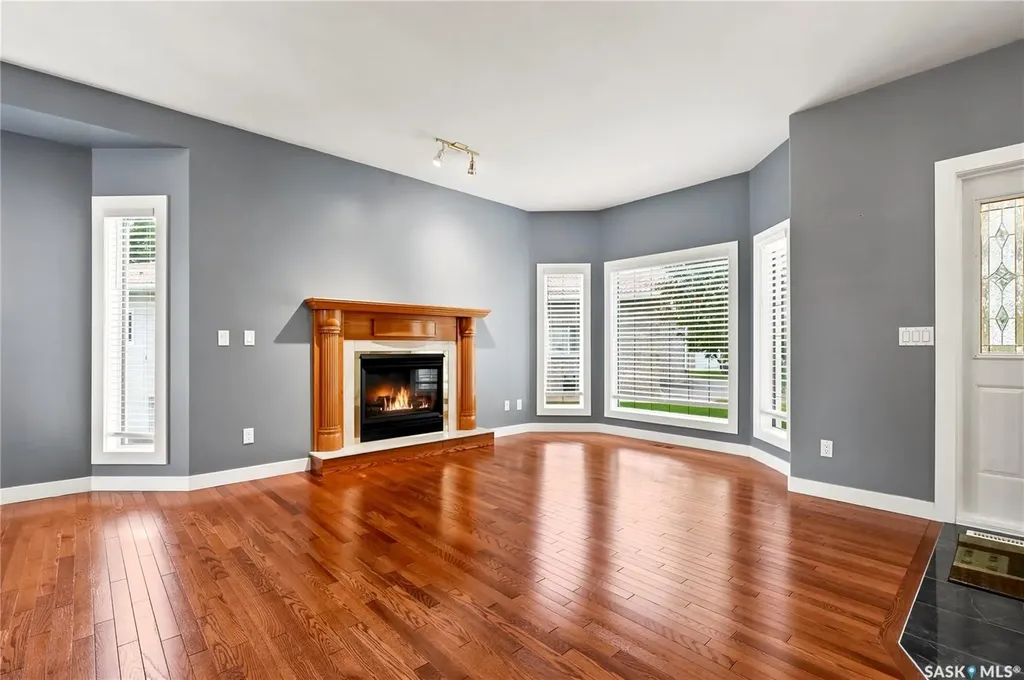 315 Bayview Crescent Saskatoon SK S7V 1B5