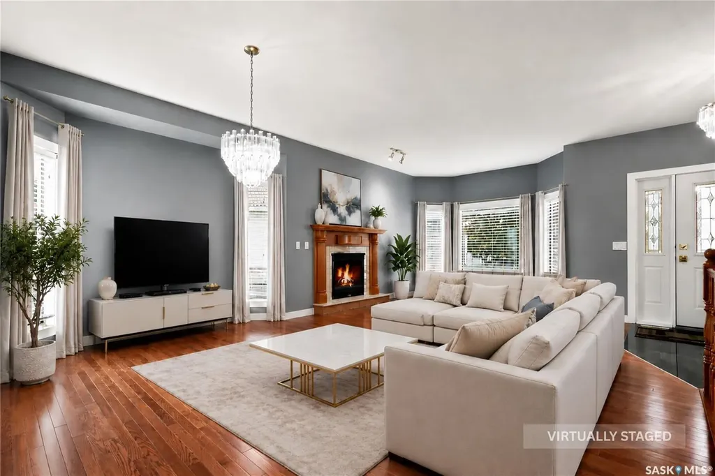 315 Bayview Crescent Saskatoon SK S7V 1B5