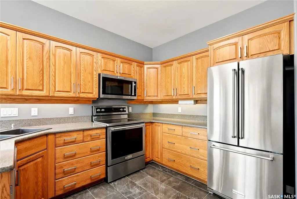 315 Bayview Crescent Saskatoon SK S7V 1B5