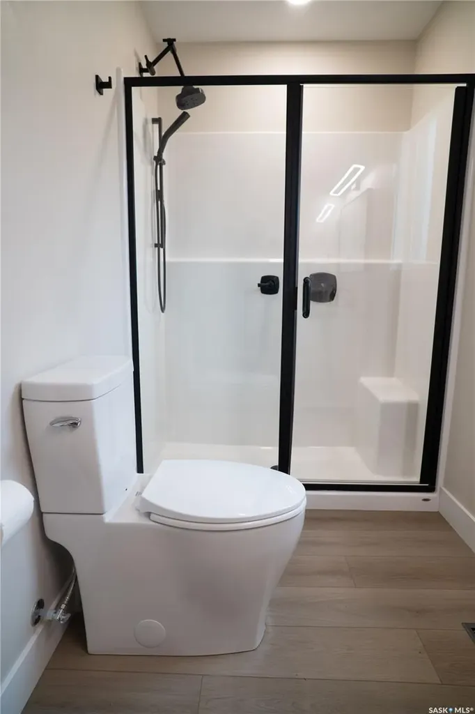 4052 Taylor Street E Saskatoon SK S7H 5J5