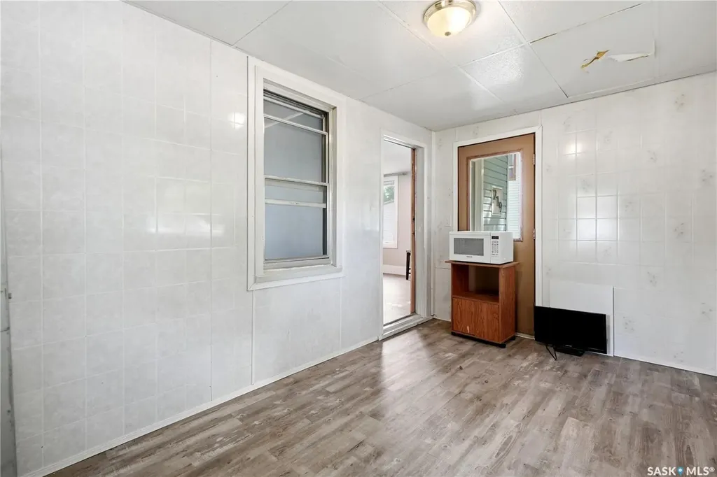 219 5th Avenue W Gravelbourg SK S0H 1X0