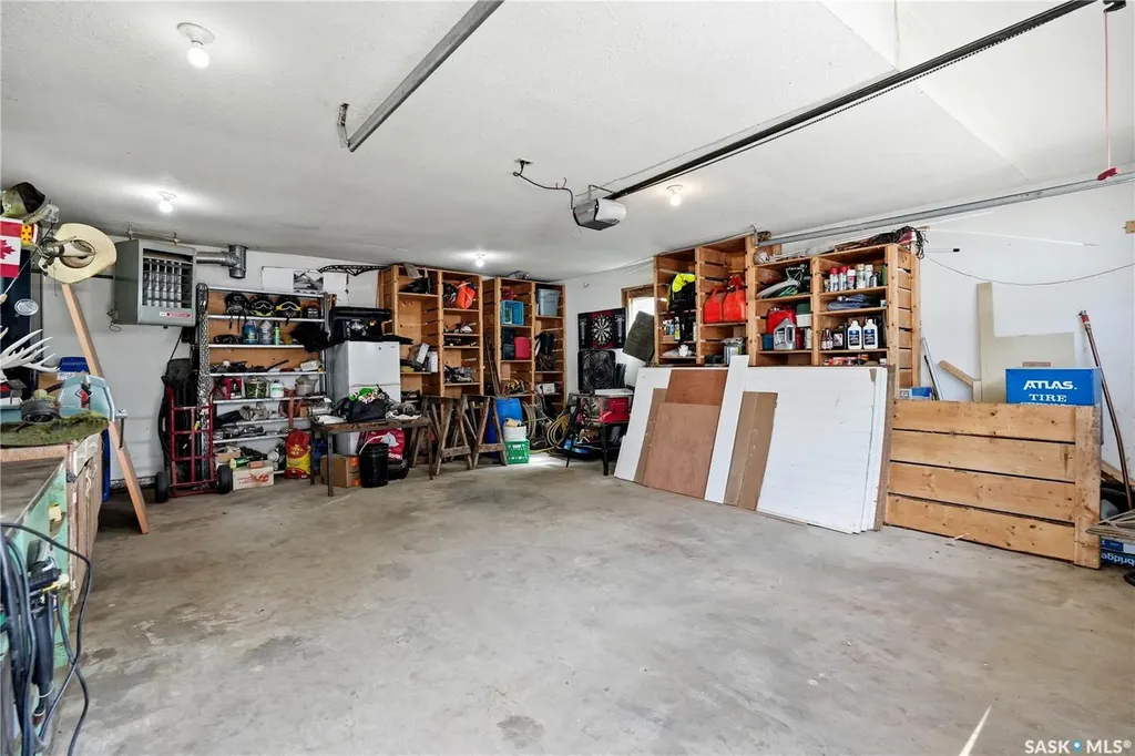 219 5th Avenue W Gravelbourg SK S0H 1X0