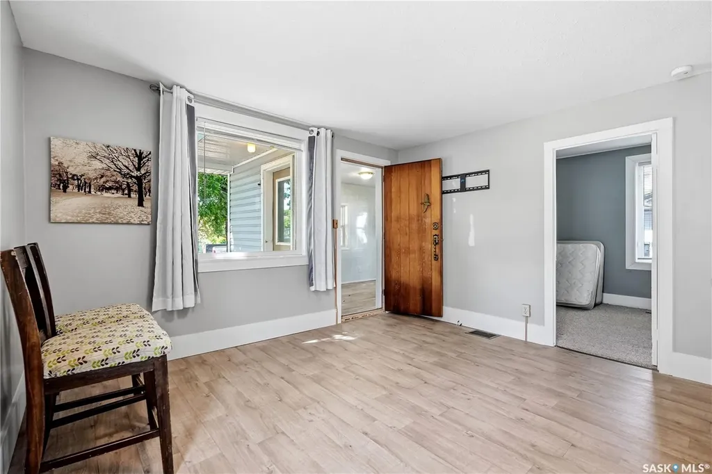 219 5th Avenue W Gravelbourg SK S0H 1X0