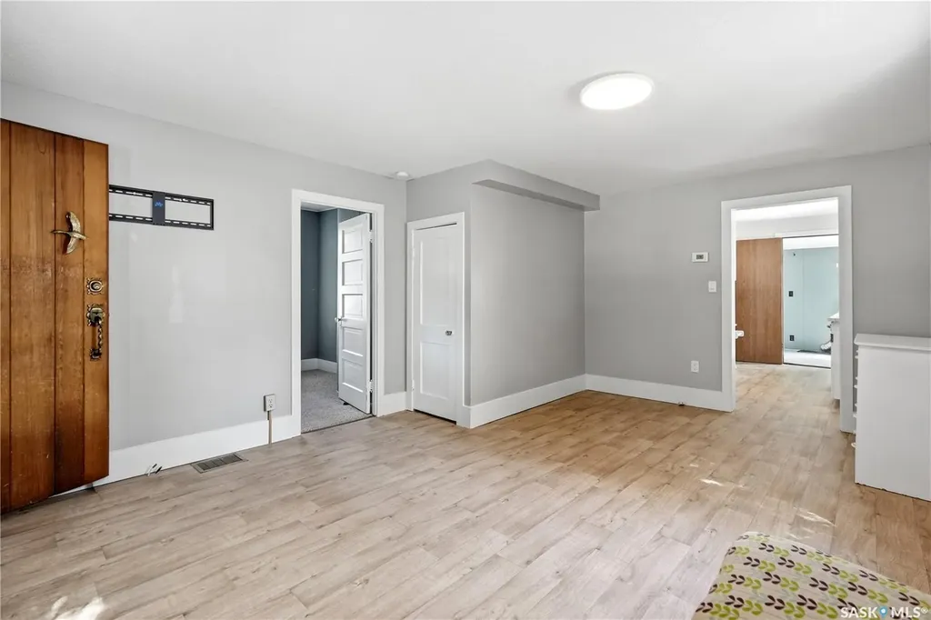 219 5th Avenue W Gravelbourg SK S0H 1X0