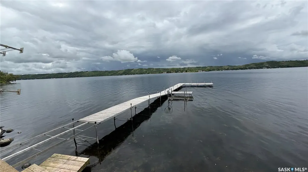 2 Lakeview Lane Katepwa Beach SK S0G 2Y0