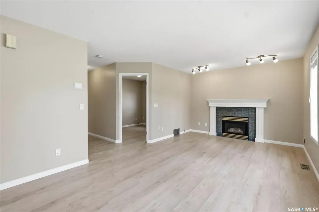 246 Brookmore Lane Saskatoon SK S7V 1C2