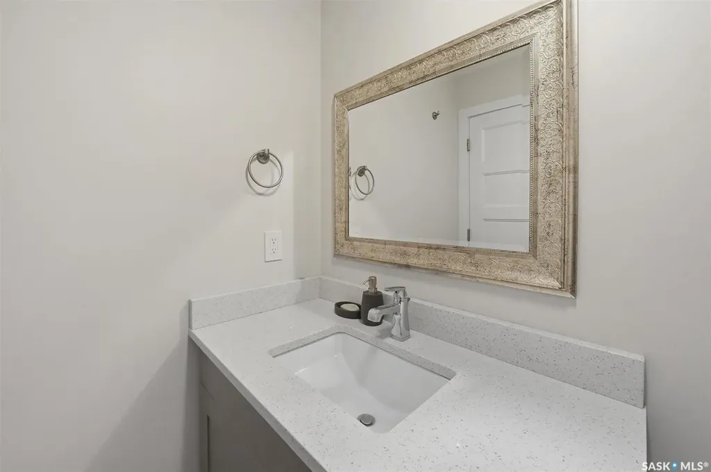 202 Bentley Court Saskatoon SK S7L 6L4