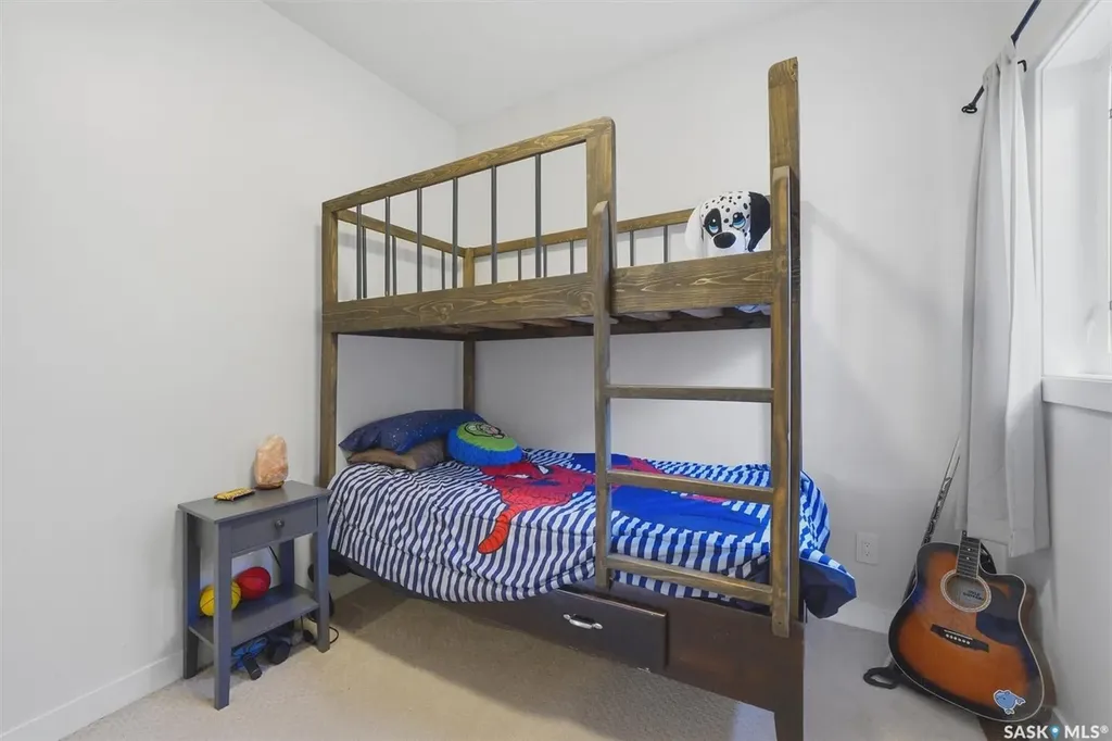 202 Bentley Court Saskatoon SK S7L 6L4