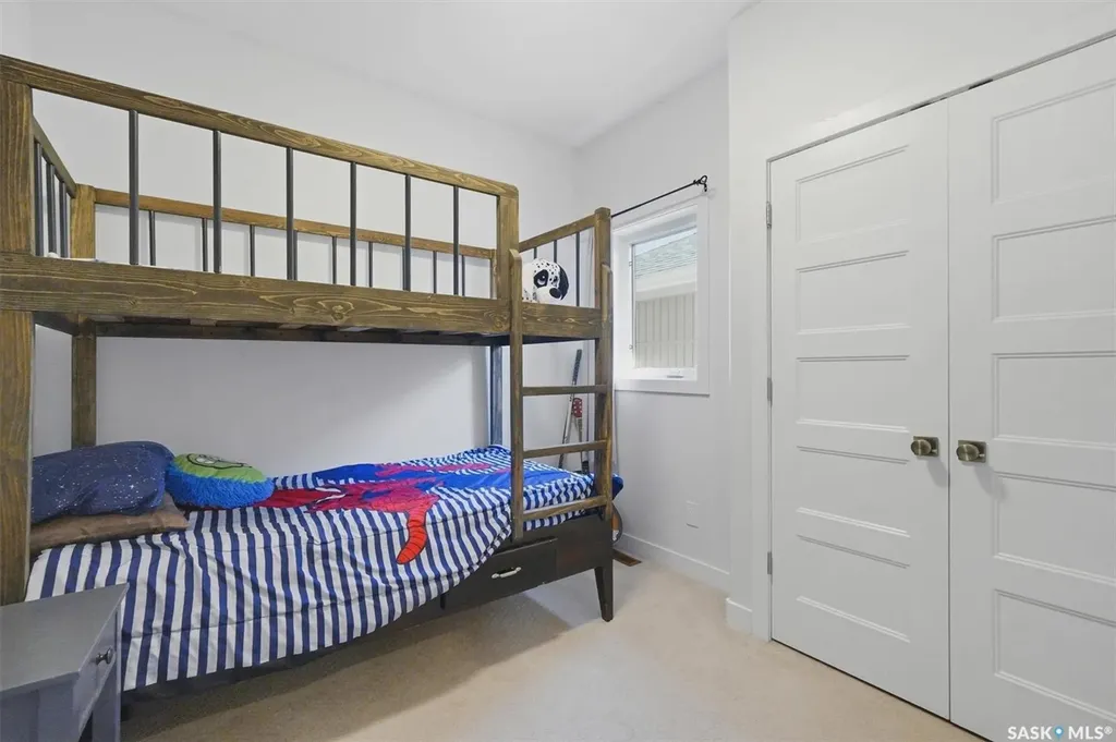 202 Bentley Court Saskatoon SK S7L 6L4