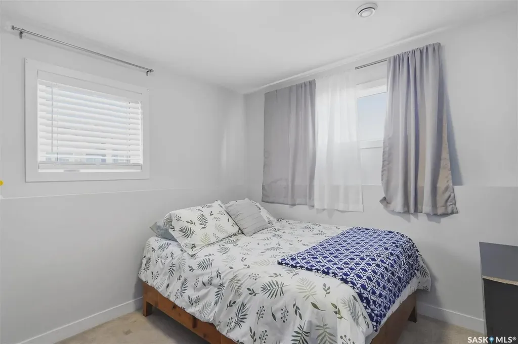 202 Bentley Court Saskatoon SK S7L 6L4