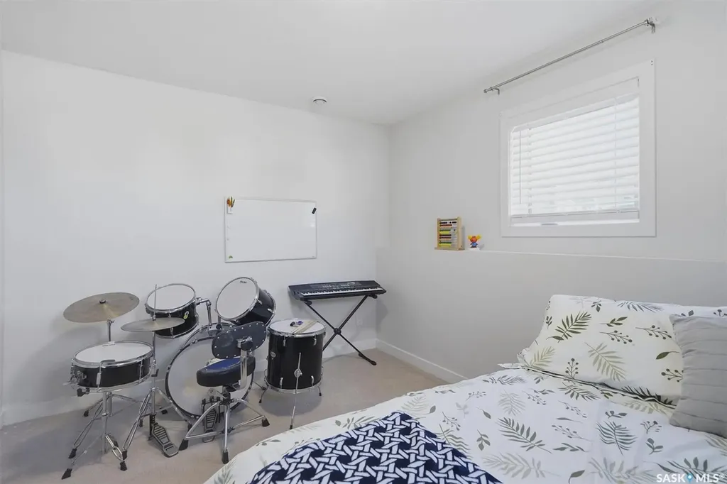 202 Bentley Court Saskatoon SK S7L 6L4