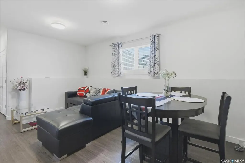 202 Bentley Court Saskatoon SK S7L 6L4